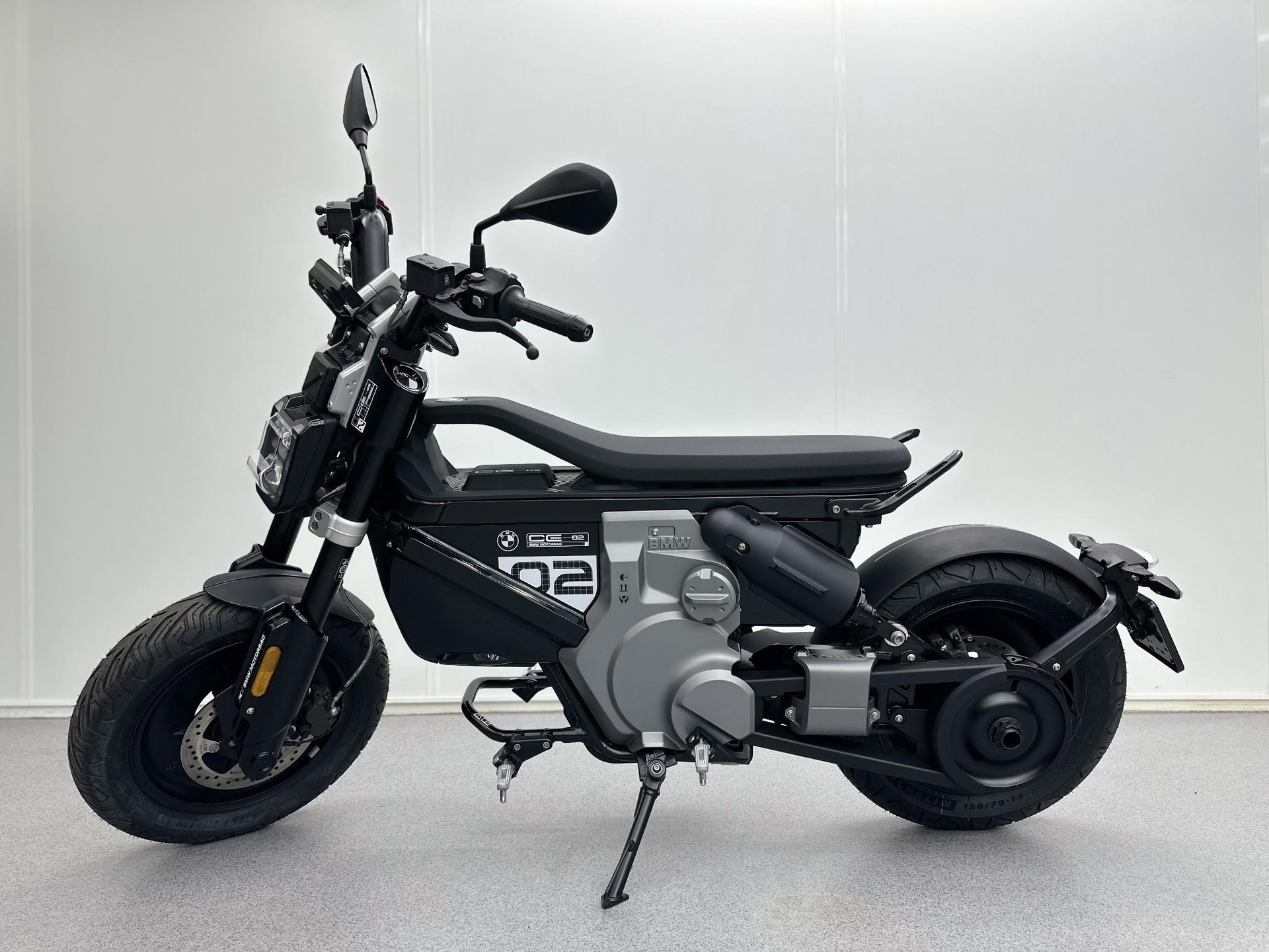 51235977-1.jpg